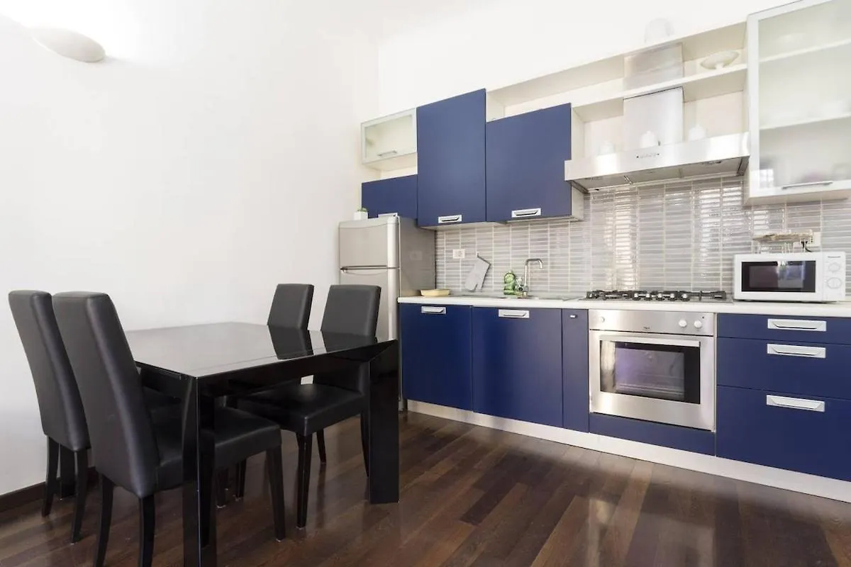 Navigli Apartments - B Home Milan Italy