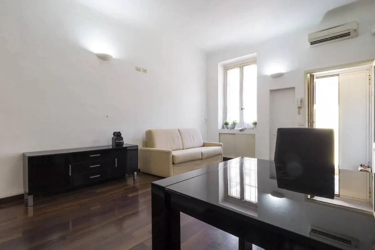Navigli Apartments - B Home Milan